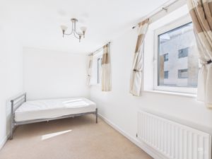 Photo 20- click for photo gallery